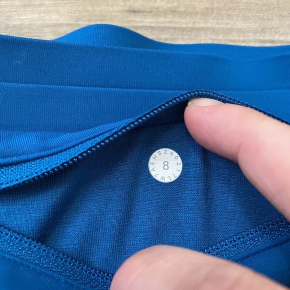 Lululemon Pace Perfect Short Size 8 - Picture 4 of 5